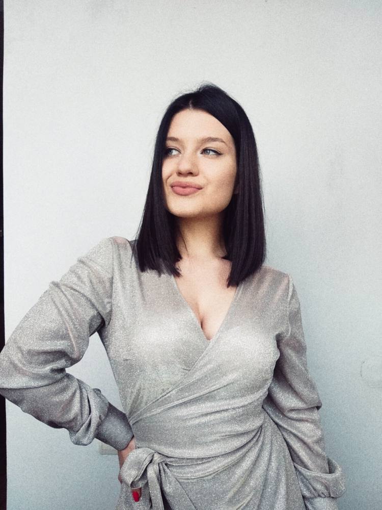 Molly Single, a 22-year-old Virgo from Nikolaev