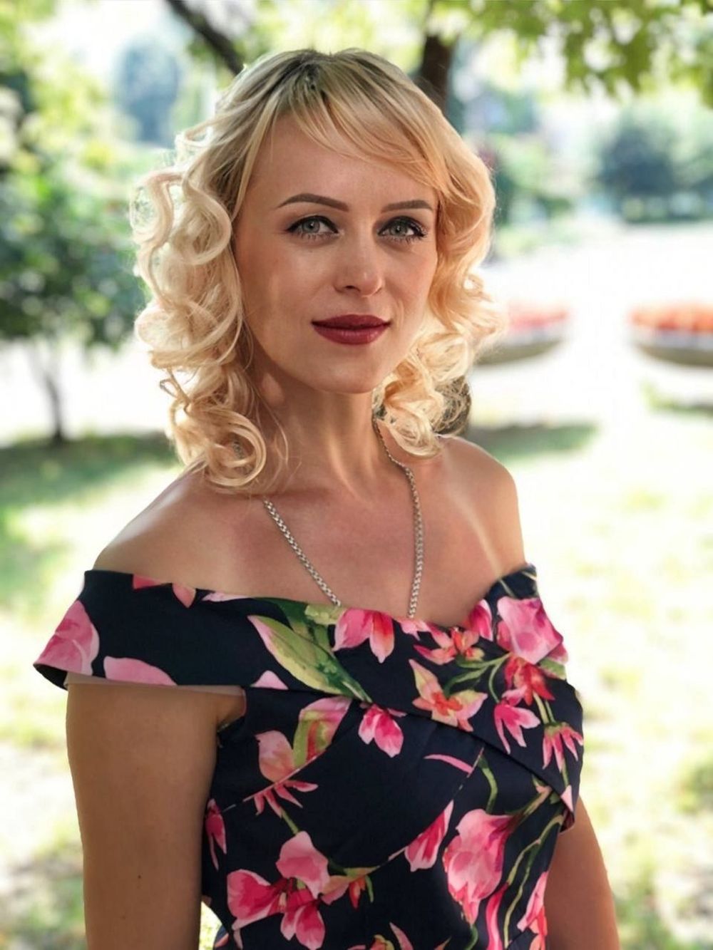 Tatyana Single, a 40-year-old Cancer from Cherkasy