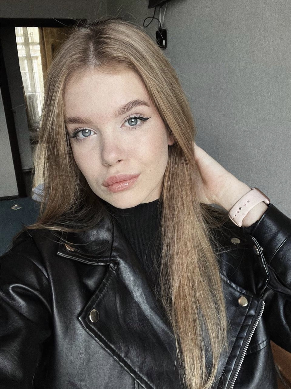 Katy Single, a 19-year-old Capricorn from Zaporozhye