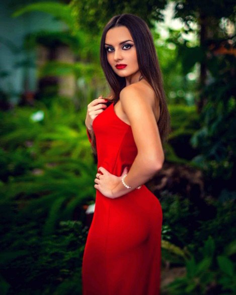 Inna Single, a 33-year-old Aries from Nikolaev